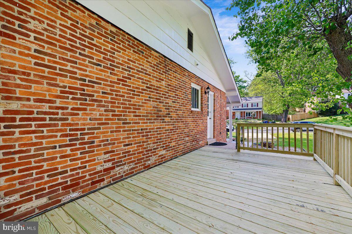 KEMP MILL ESTATES - Residential