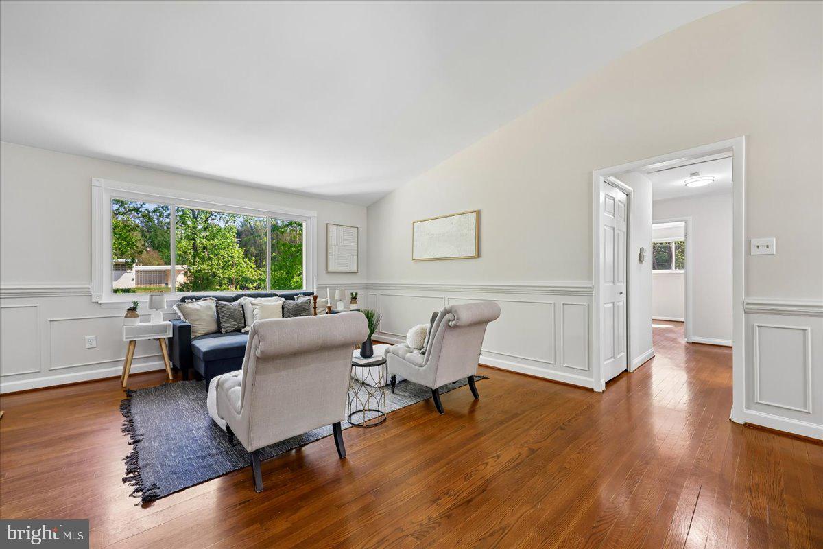 KEMP MILL ESTATES - Residential