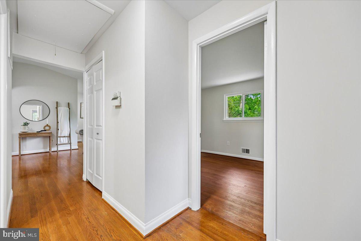 KEMP MILL ESTATES - Residential
