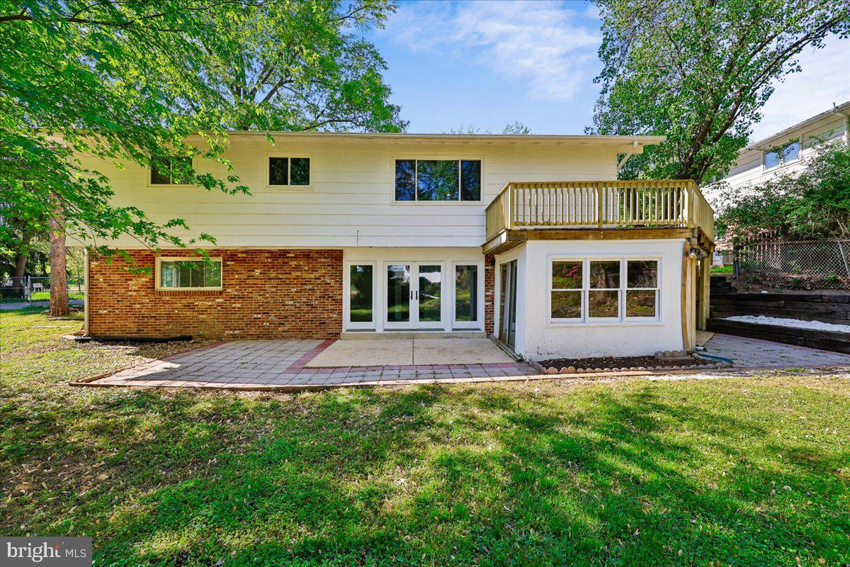 KEMP MILL ESTATES - Residential