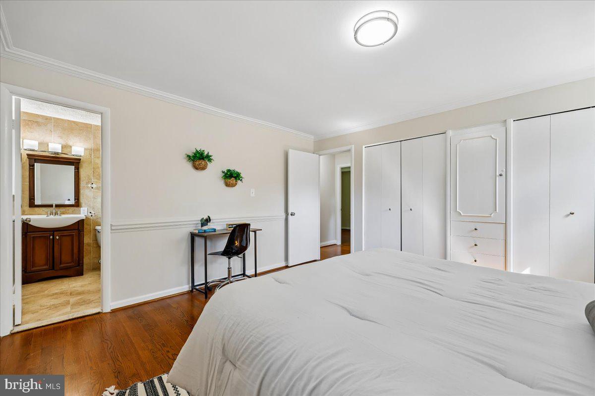 KEMP MILL ESTATES - Residential