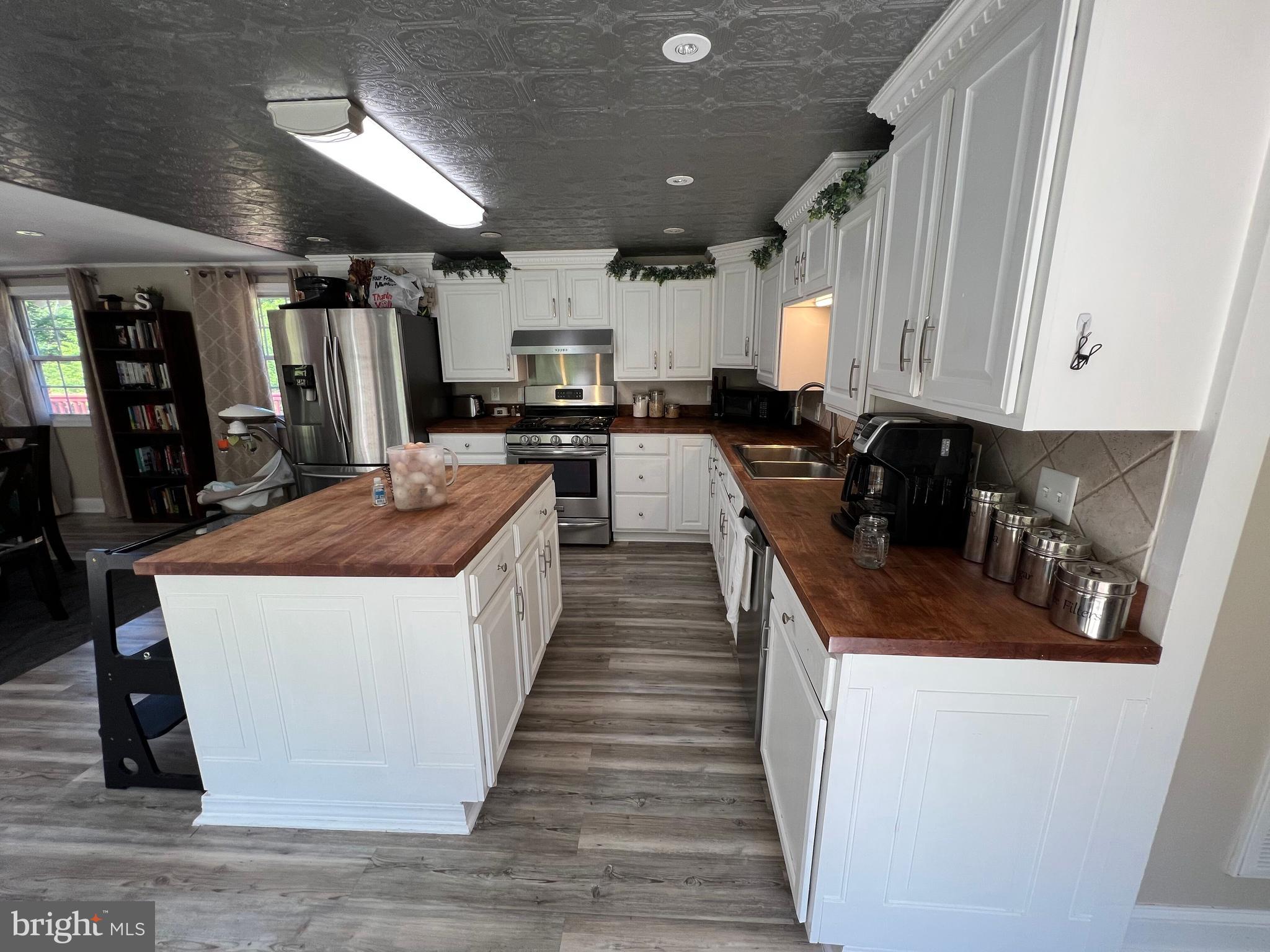 CACAPON RIVER VISTA - Residential