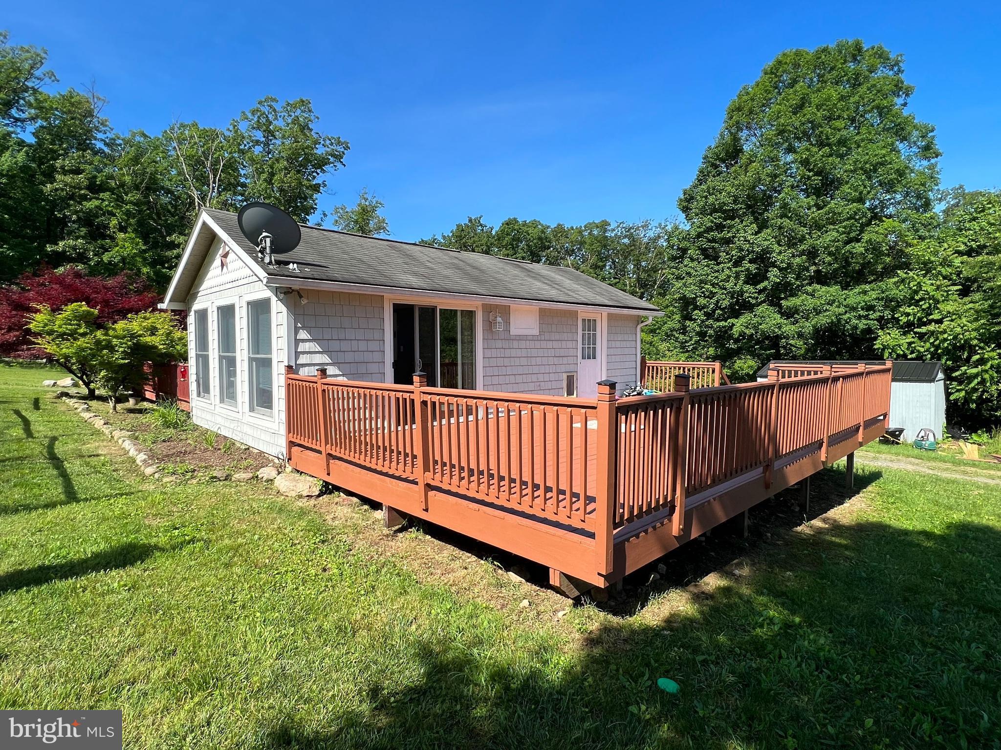 CACAPON RIVER VISTA - Residential
