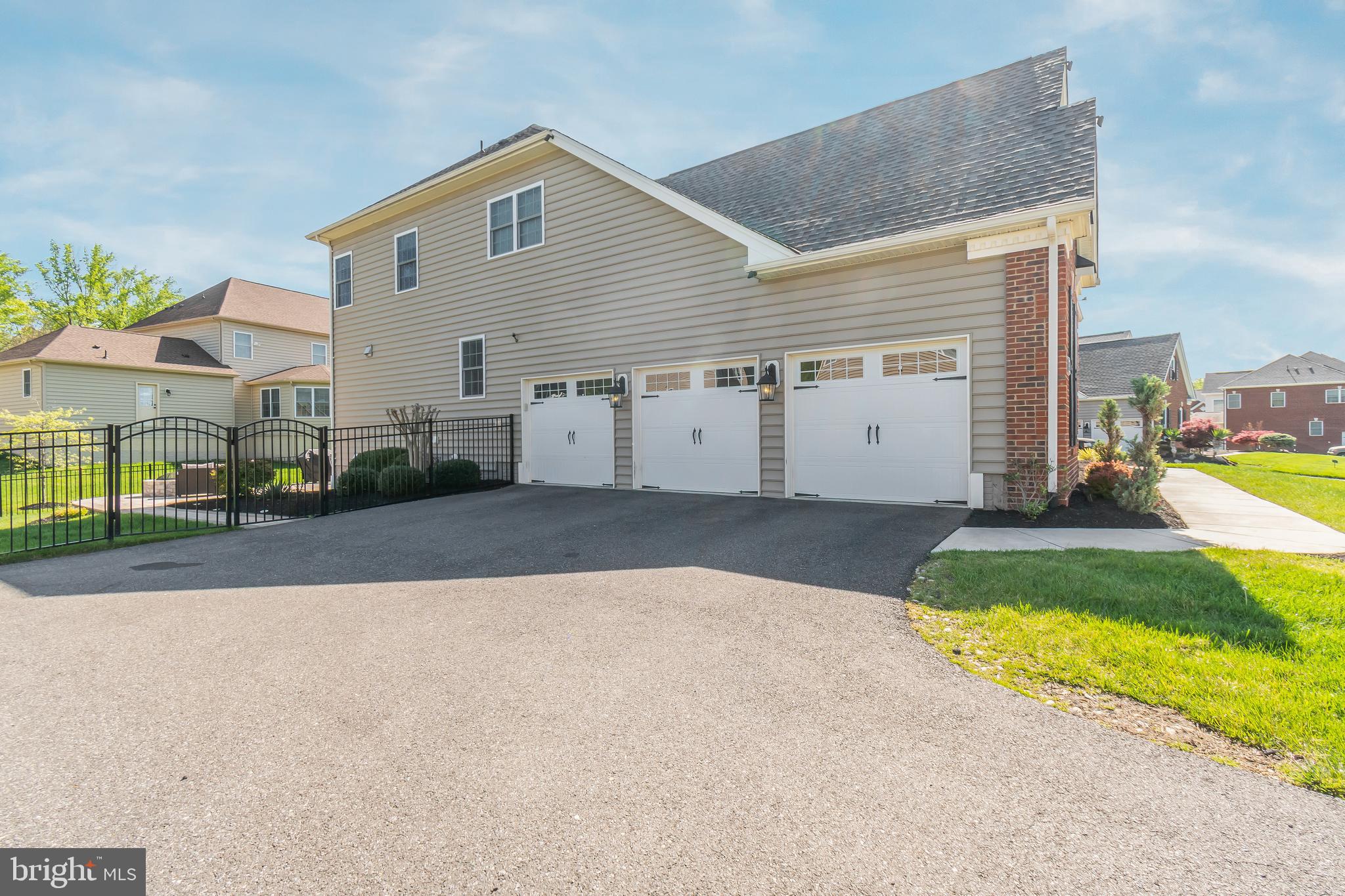 14806 BOWERS COURT