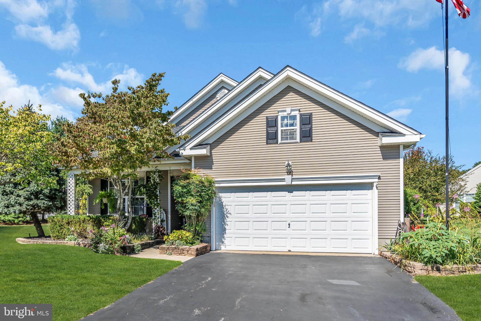 20 WINDY REEF COURT