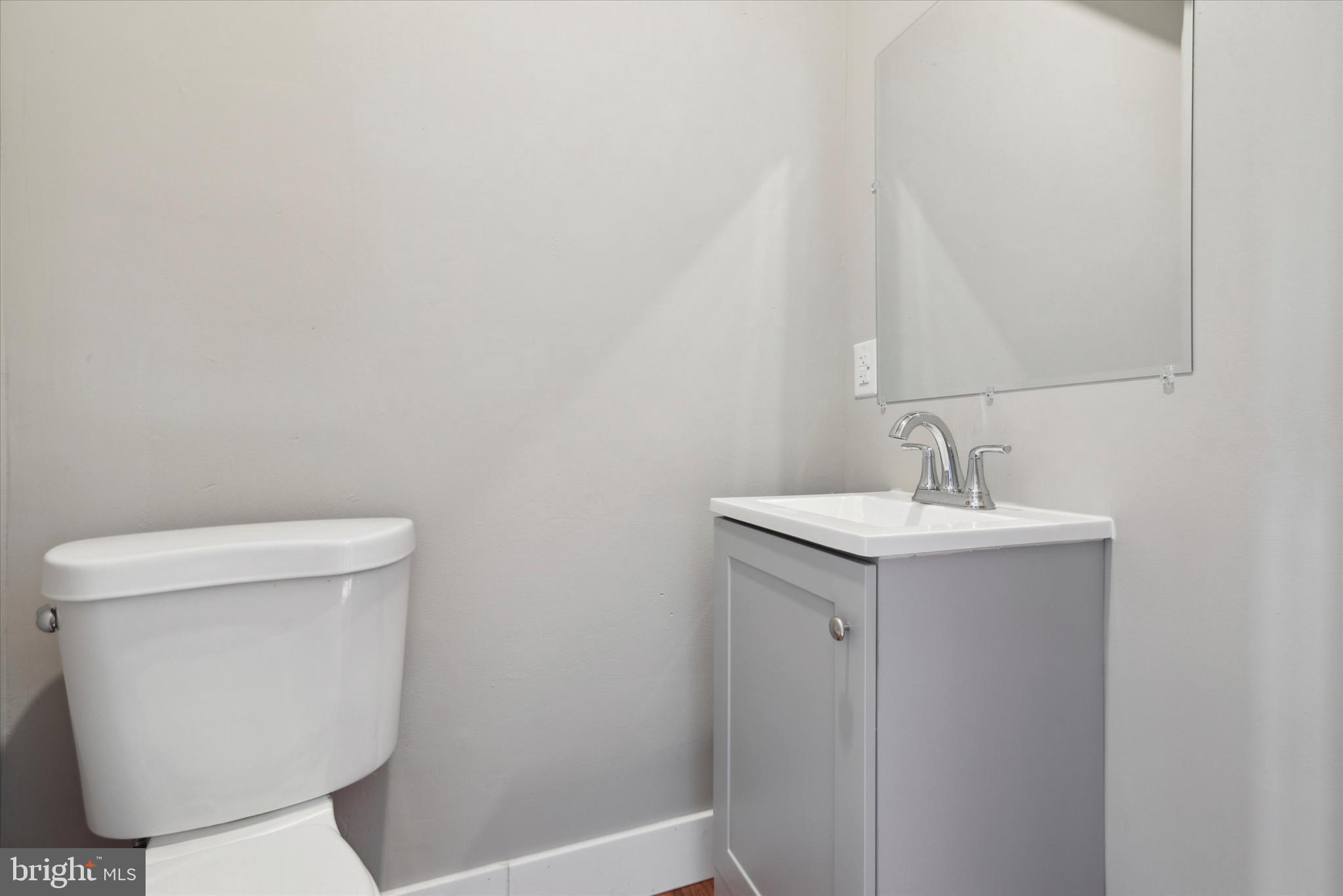 OAK LANE - Residential Lease