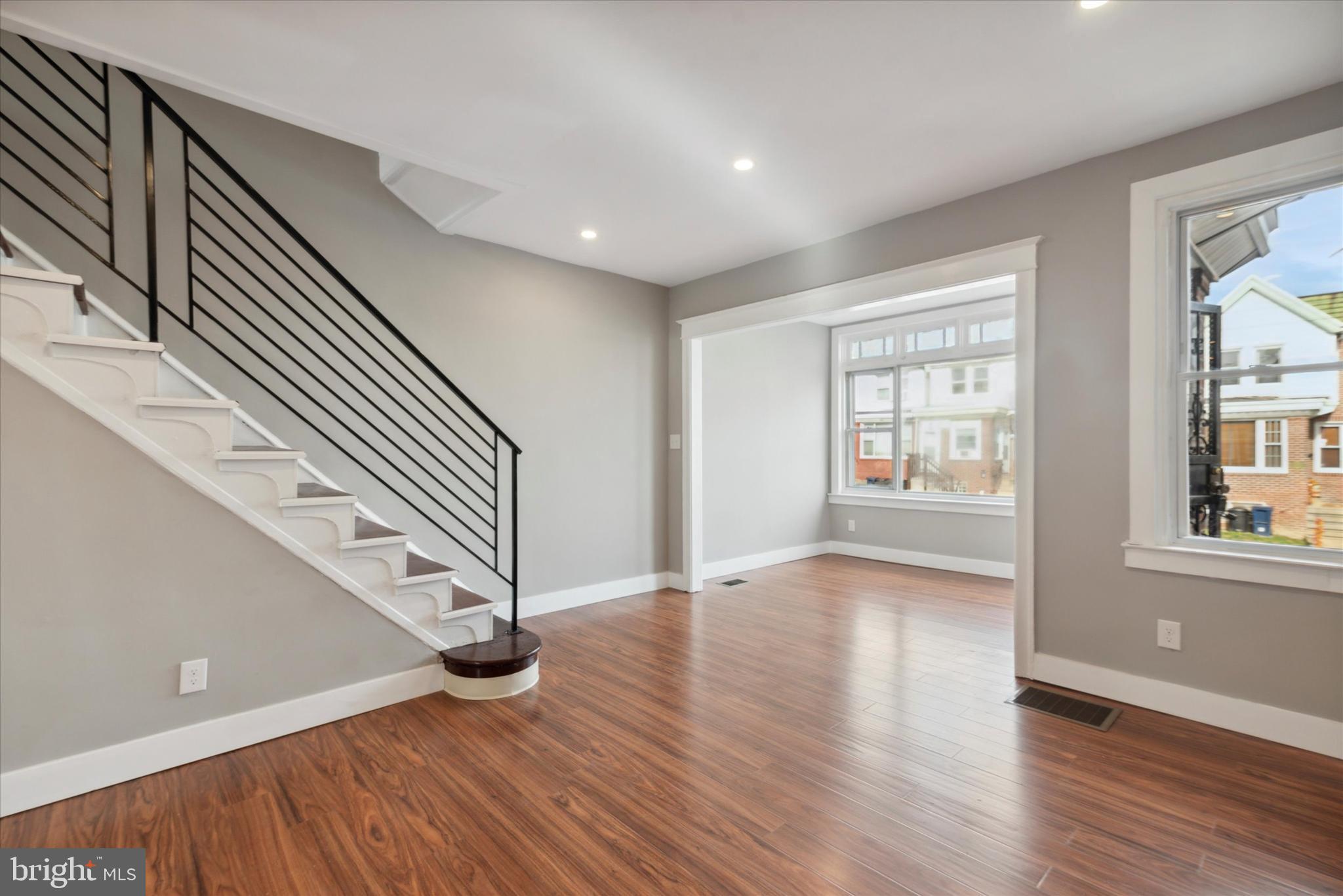 OAK LANE - Residential Lease