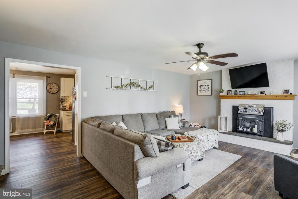 Photo of 26 Pfautz Avenue, Lititz, PA 17543 (MLS # PALA2050420)