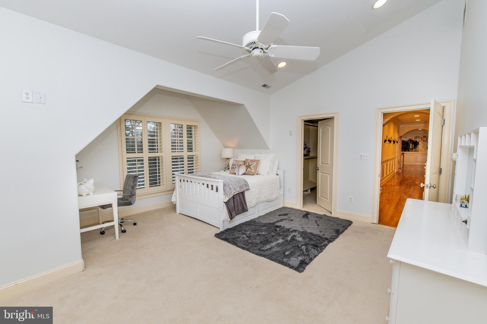 WARDOUR - Residential