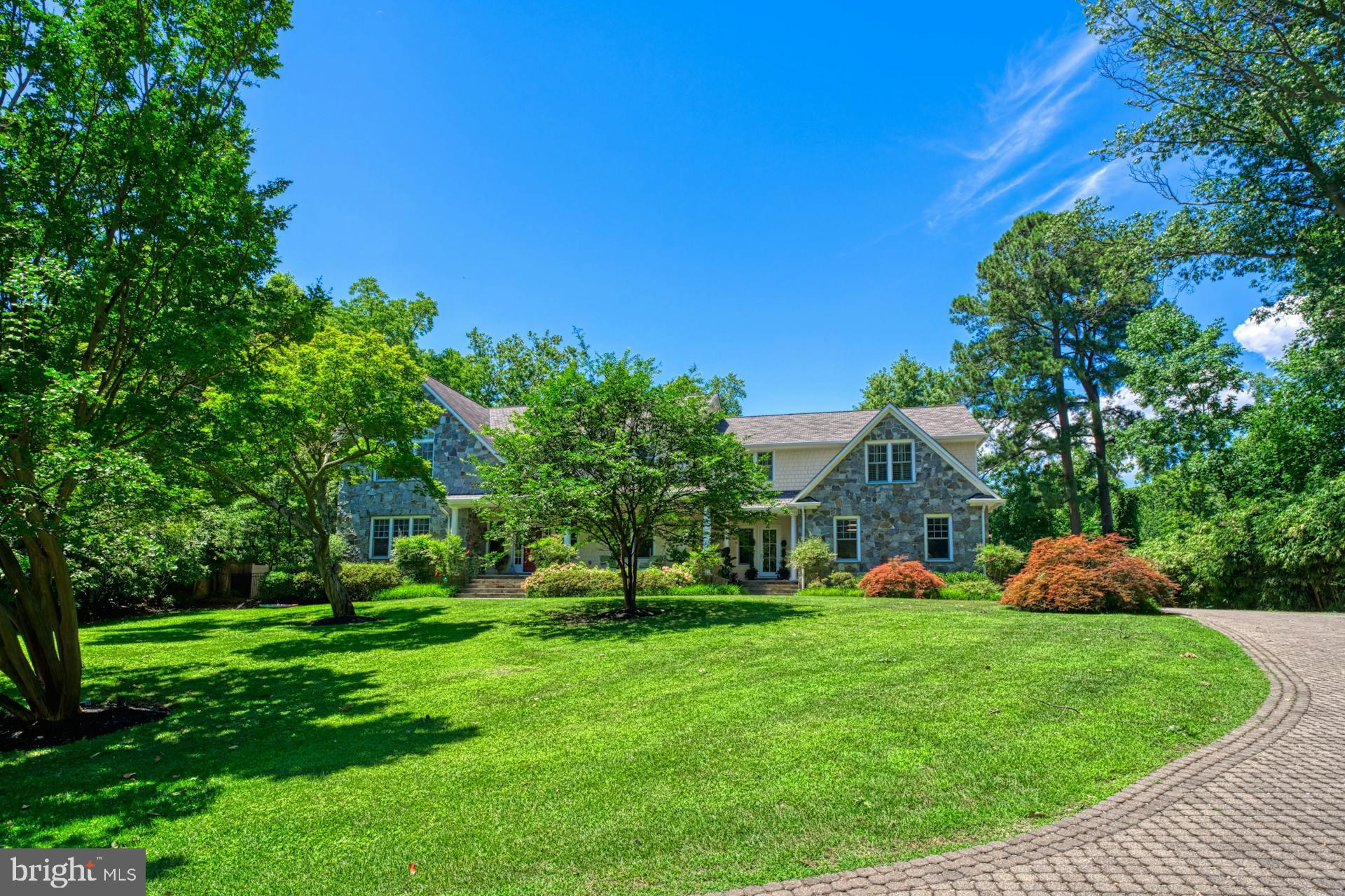 WARDOUR - Residential