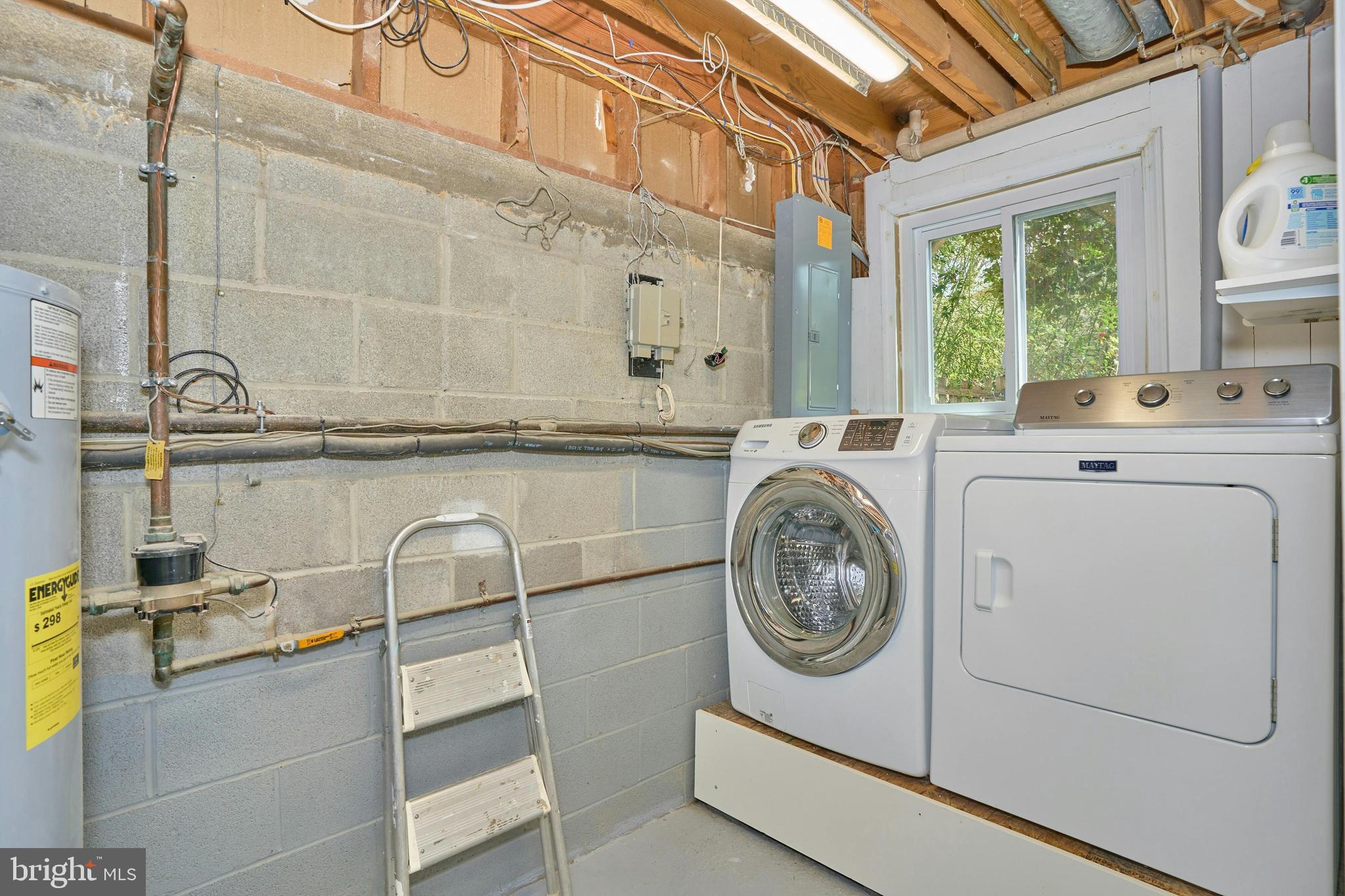 CHANCELLOR FARMS - Residential