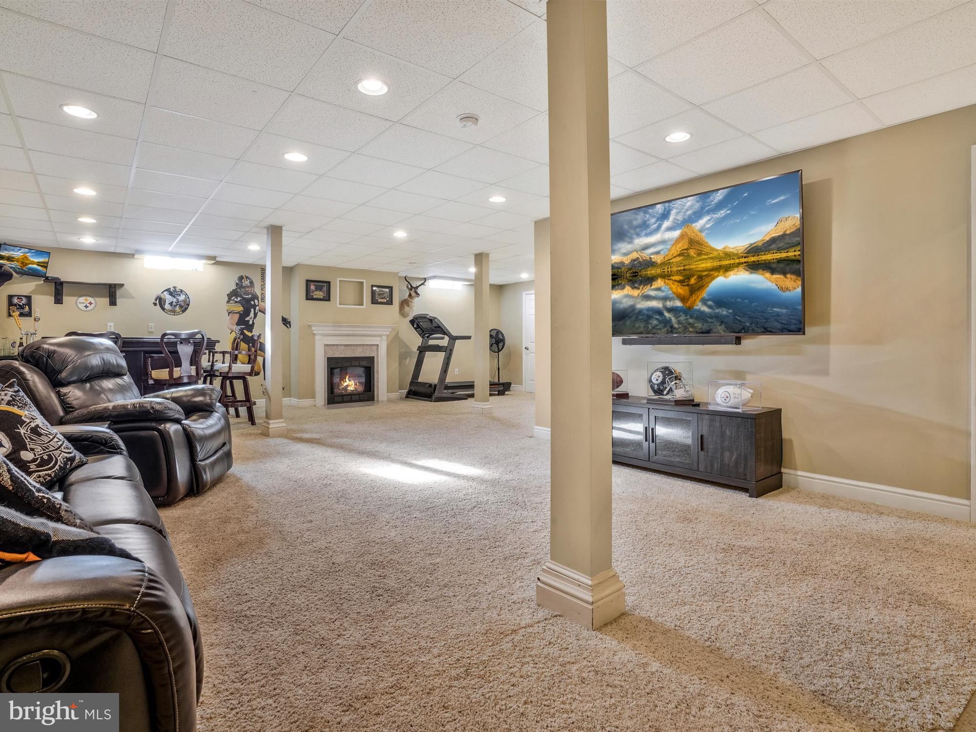 ASHCOMBE FARMS - Residential