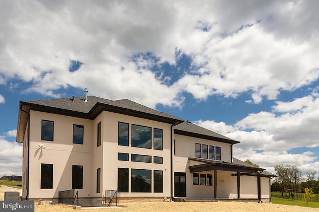 FULTON HILL - Residential