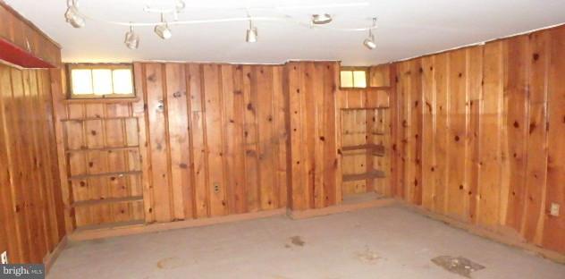 ORIGINAL NORTHWOOD - Residential