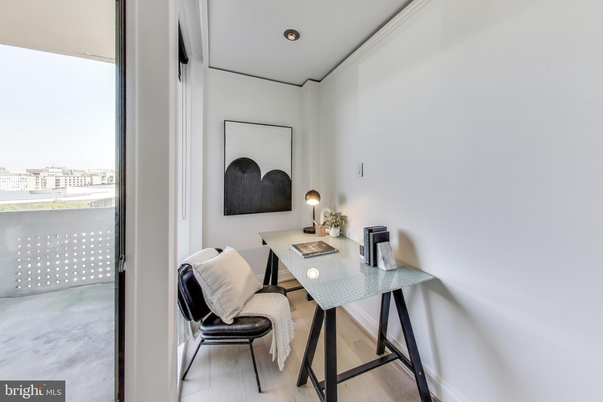 490 M STREET SW W802