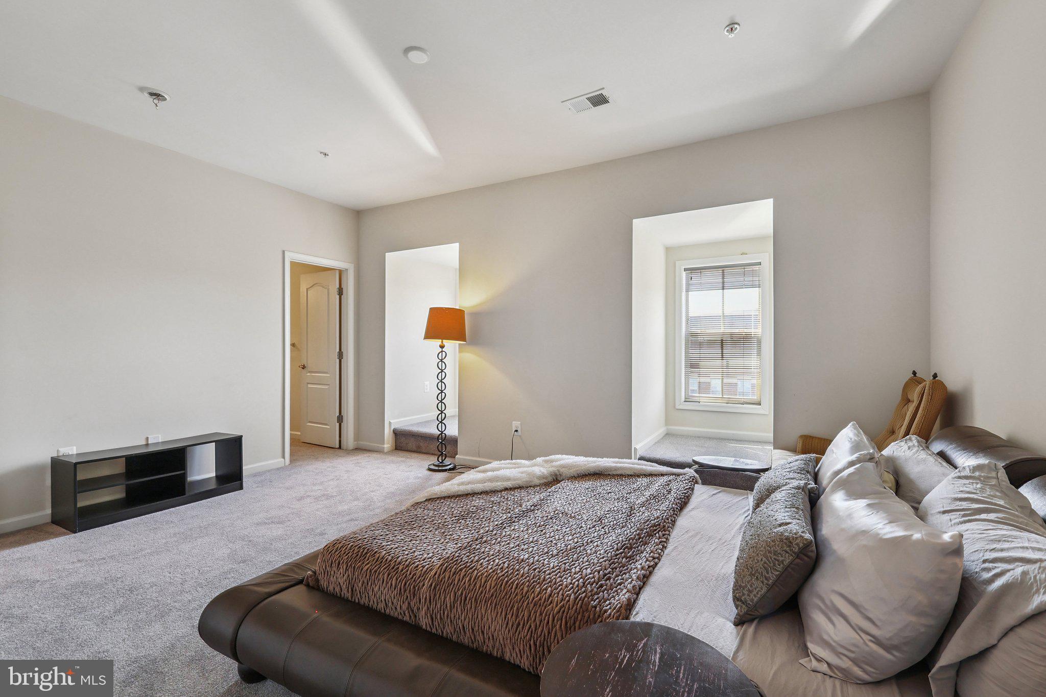 POTOMAC OVERLOOK AT NATIONAL HARBOR - Residential