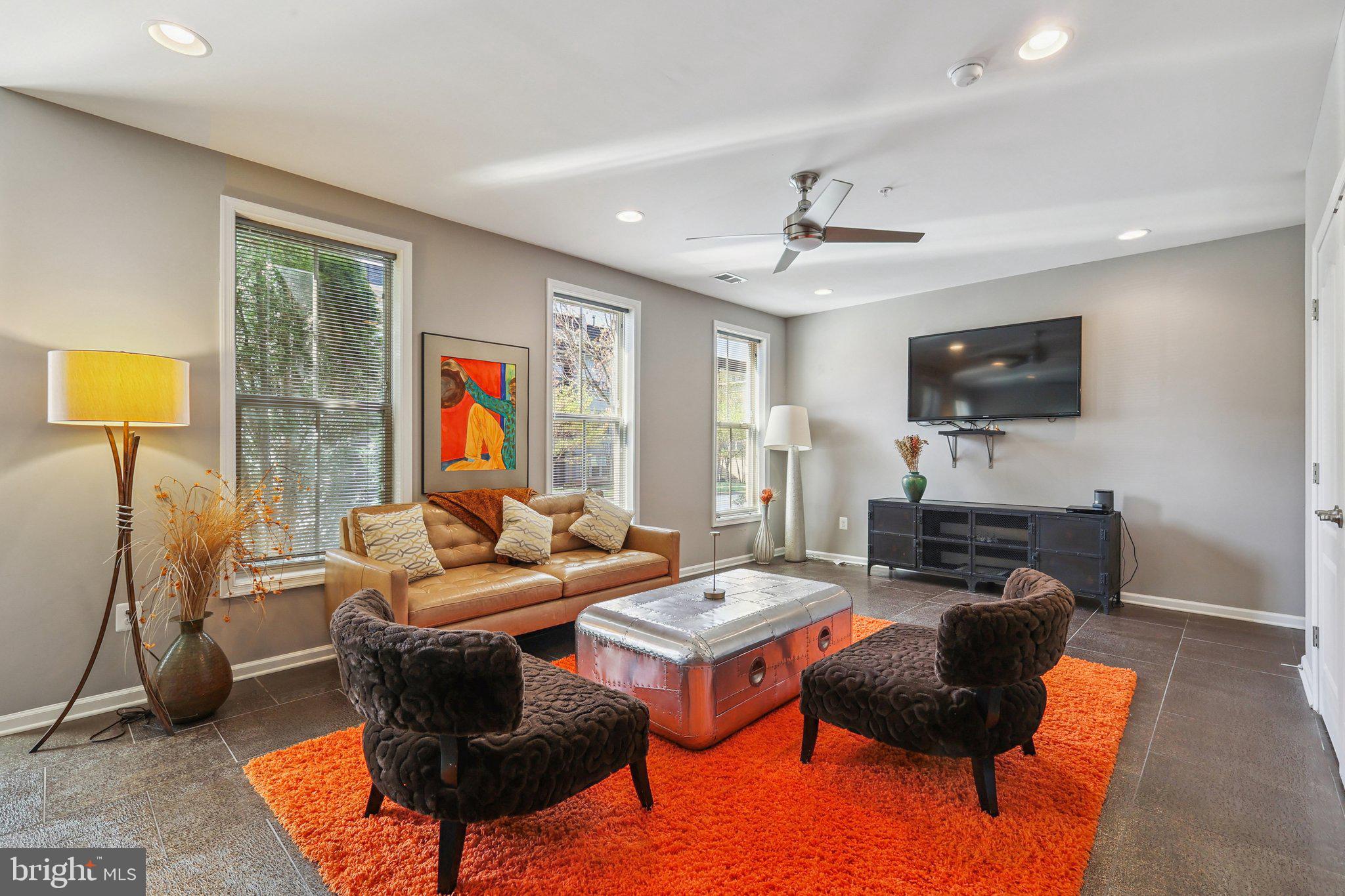 POTOMAC OVERLOOK AT NATIONAL HARBOR - Residential