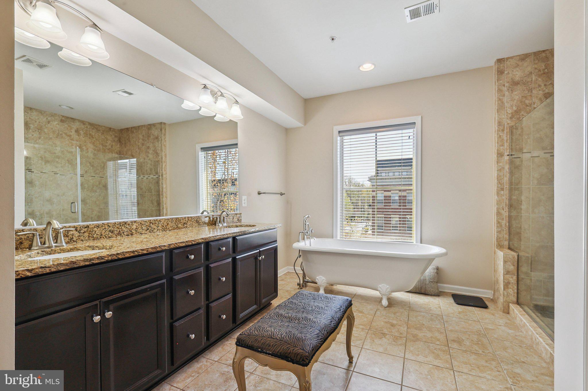POTOMAC OVERLOOK AT NATIONAL HARBOR - Residential