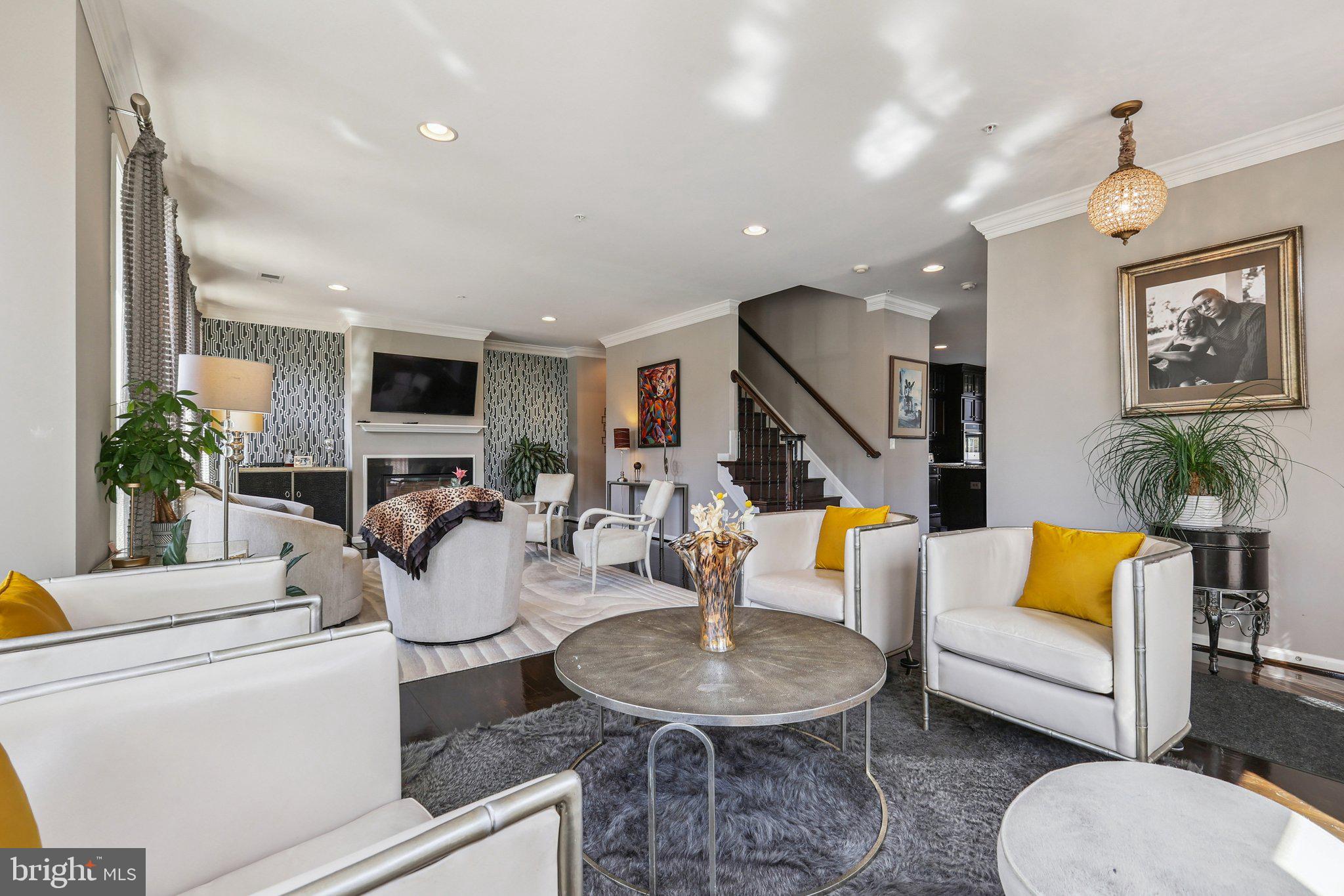 POTOMAC OVERLOOK AT NATIONAL HARBOR - Residential