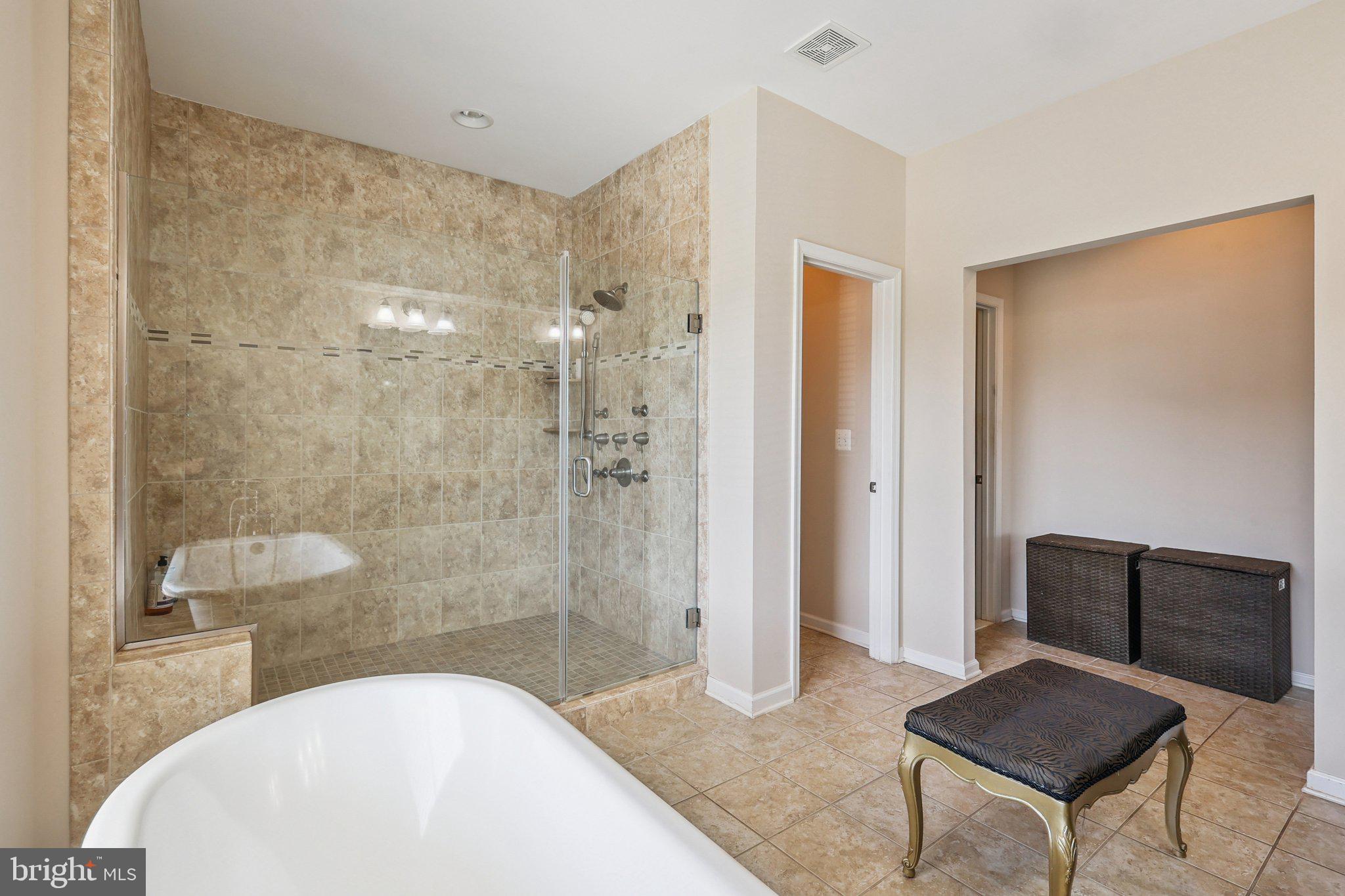 POTOMAC OVERLOOK AT NATIONAL HARBOR - Residential