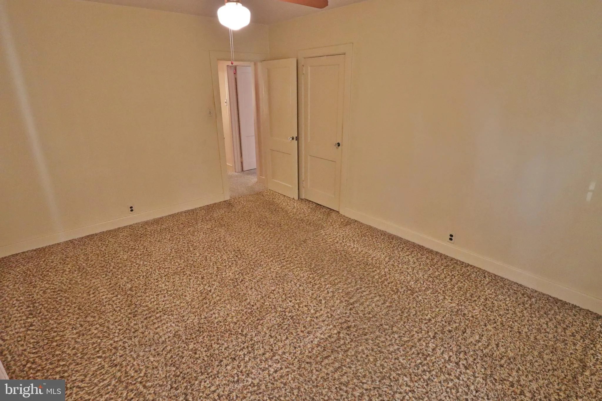 Lancaster, Pennsylvania 17602, United States, 4 Bedrooms Bedrooms, ,1 BathroomBathrooms,Residential,Coming Soon,233416