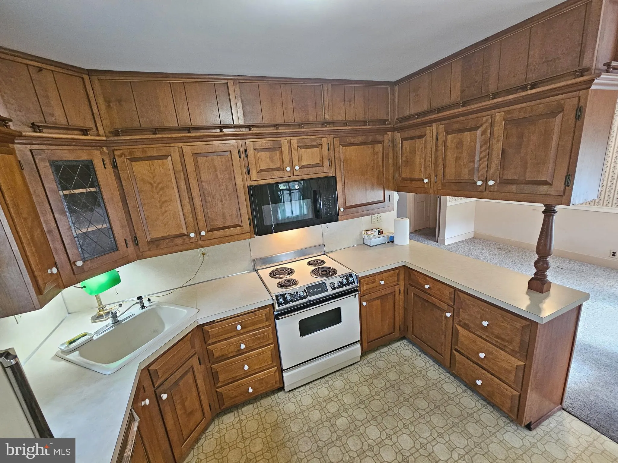 Lancaster, Pennsylvania 17602, United States, 4 Bedrooms Bedrooms, ,1 BathroomBathrooms,Residential,Coming Soon,233416