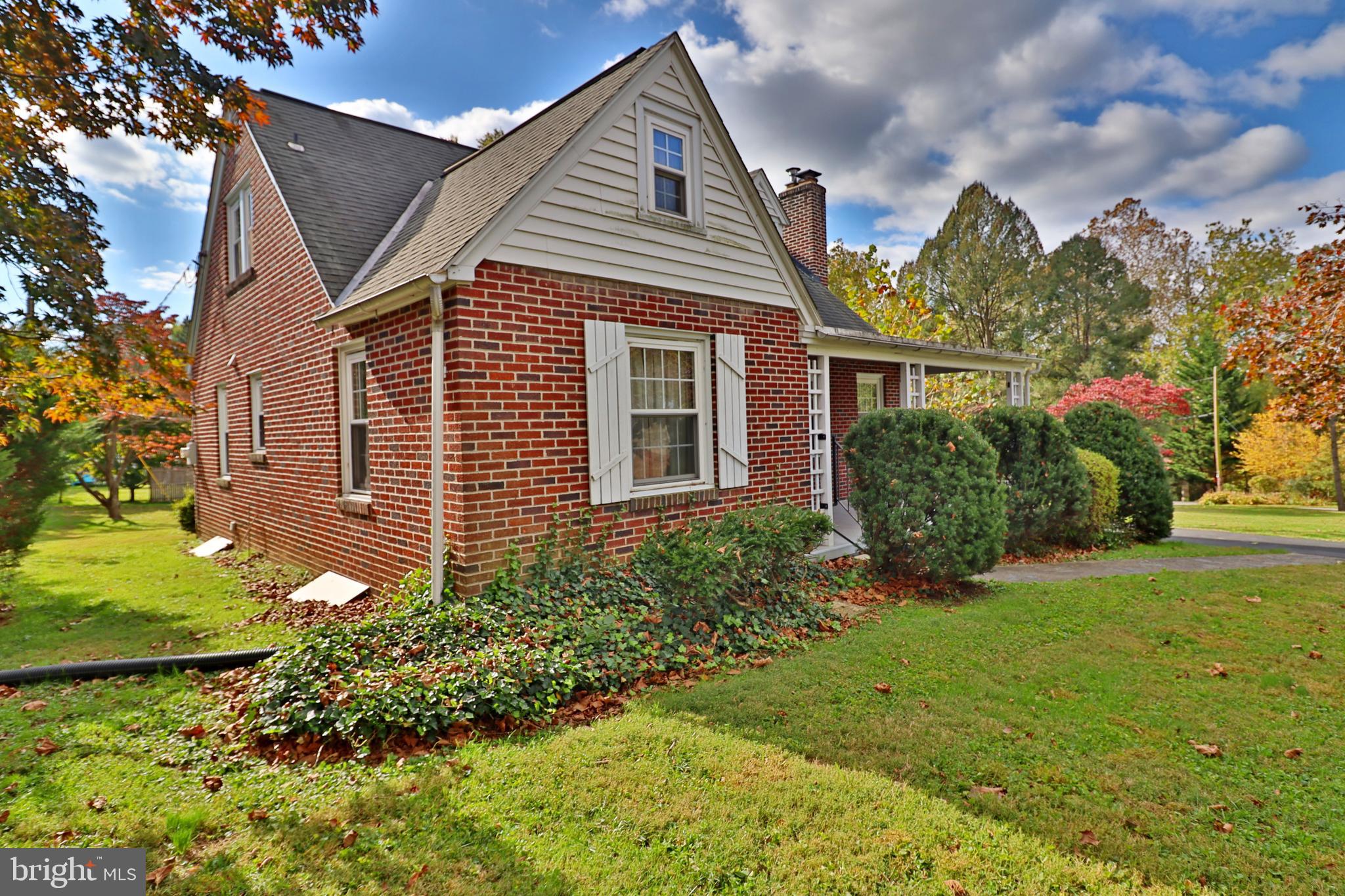 122 HAYES AVENUE