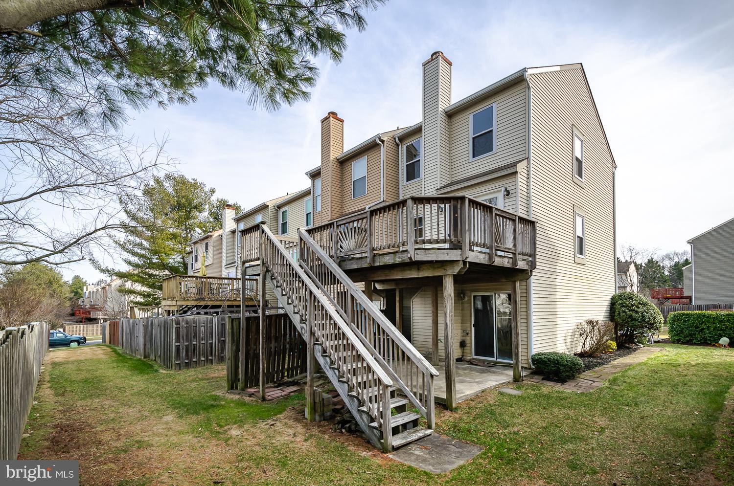 VALLEY STREAM ESTATES - Residential