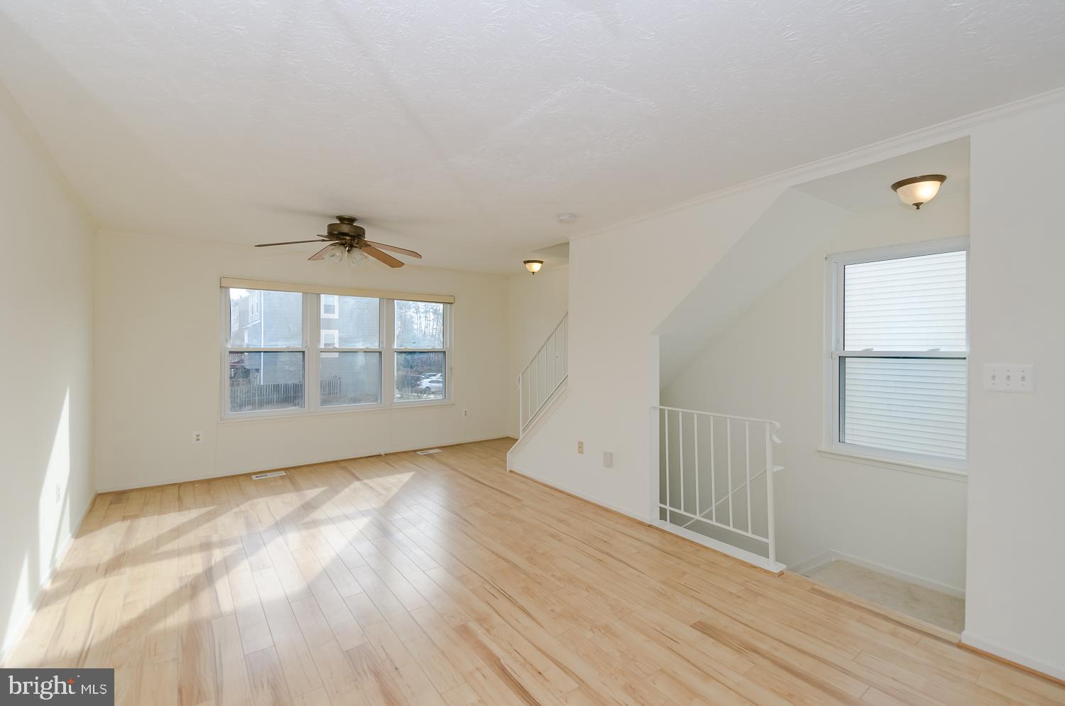 VALLEY STREAM ESTATES - Residential