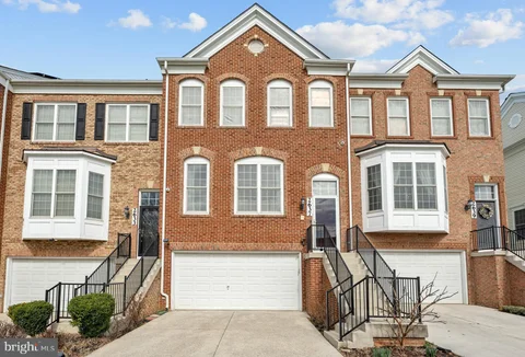 MLS: DCDC2272606
