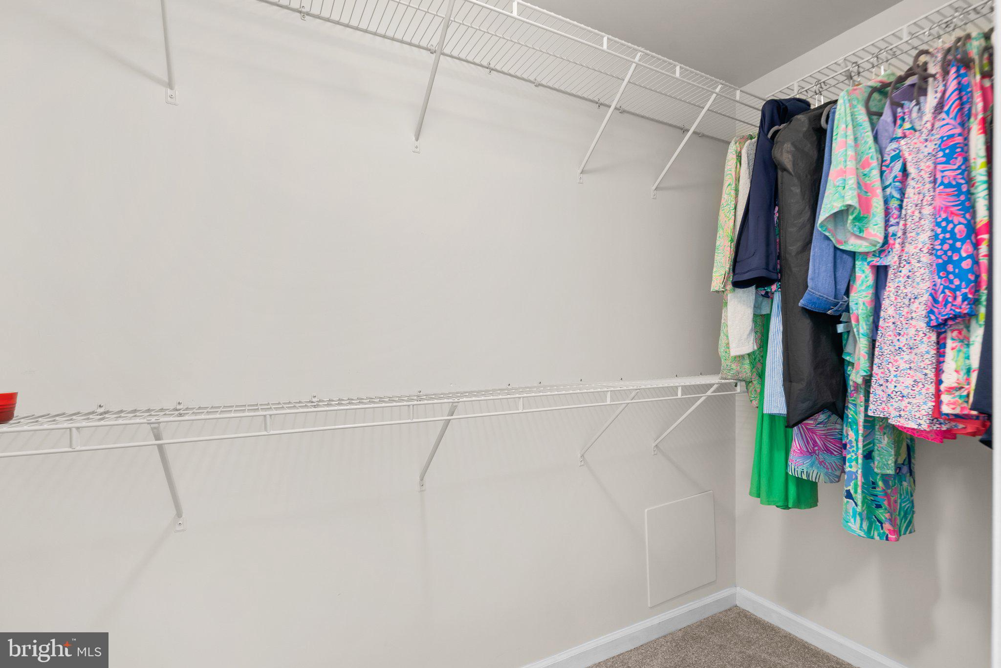 JAMES CREEK - Residential