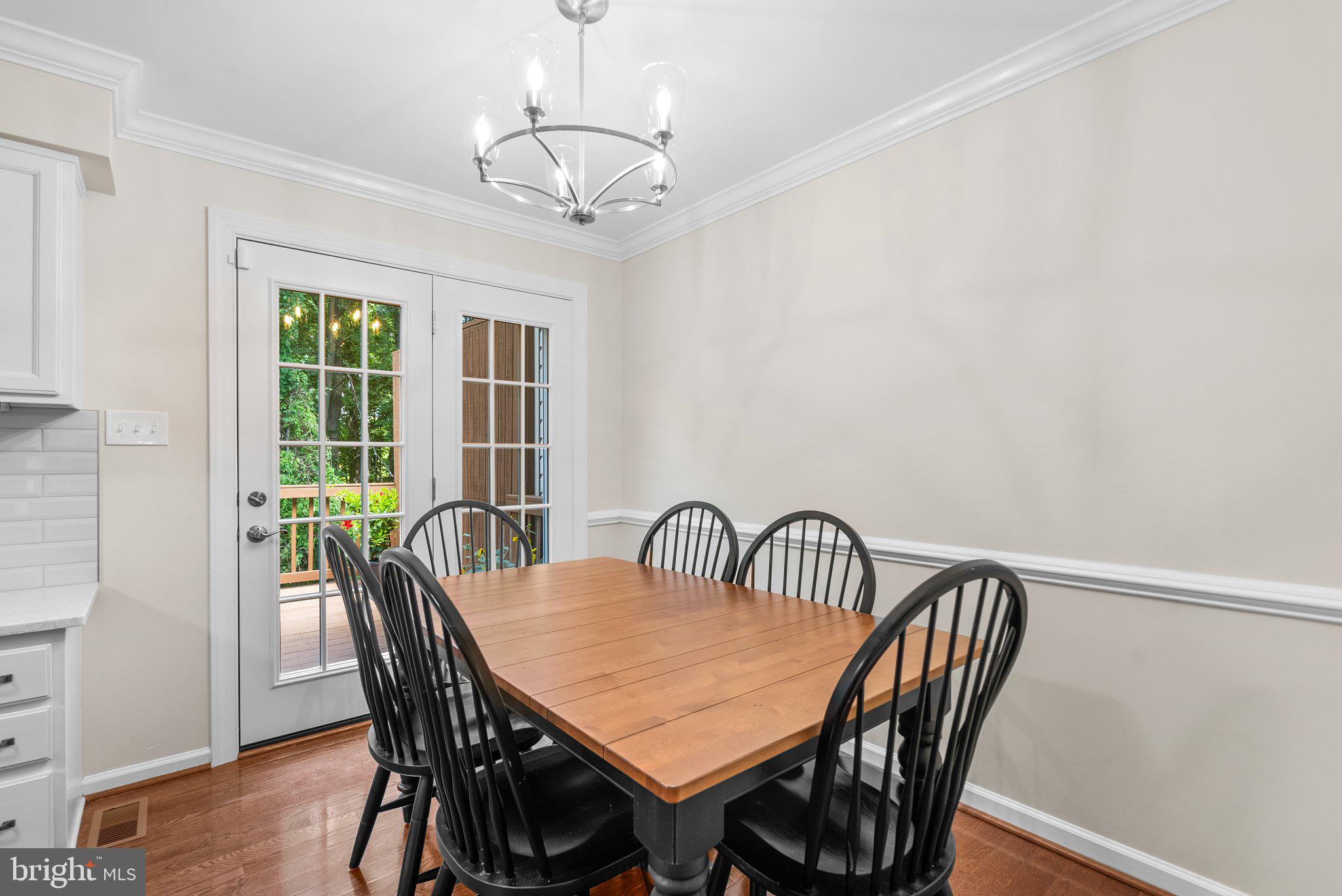 JAMES CREEK - Residential