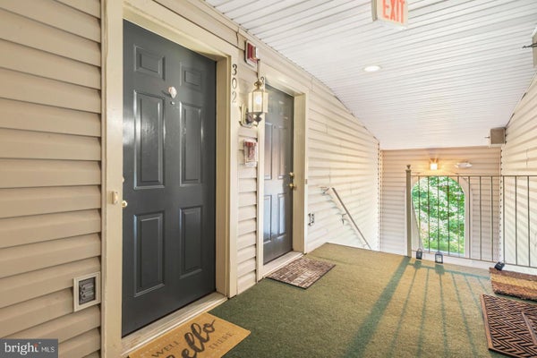 7014 METROPOLITAN PL APT 302, FALLS CHURCH, VA 22043 - Image 9ad043886fcf05d5fa15fc0f9fc08e21/633732983