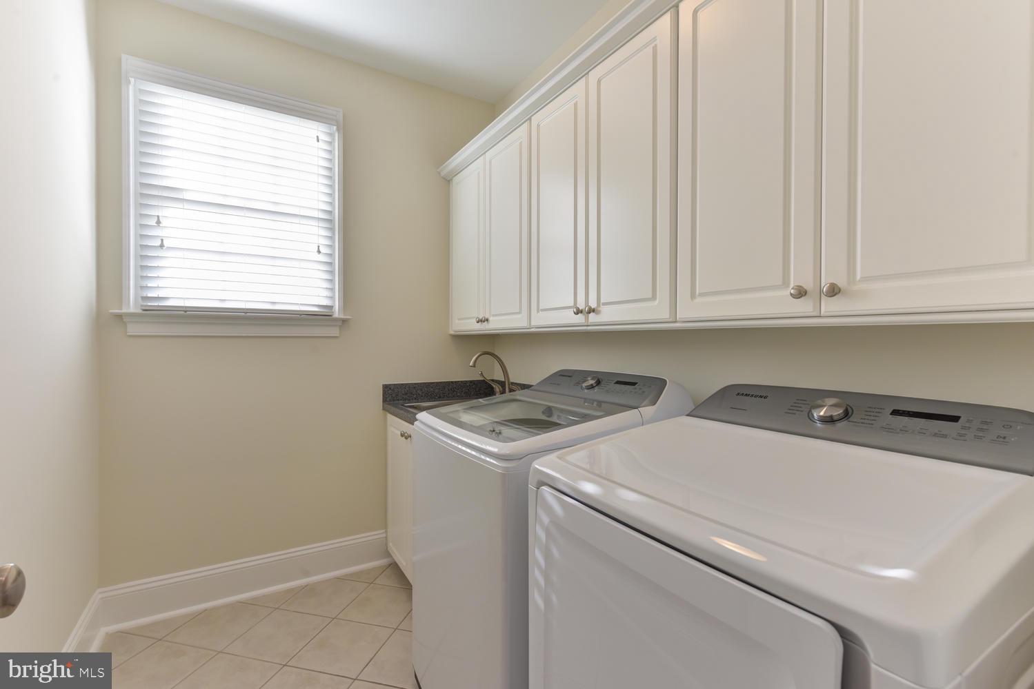 STOCKWELL MANOR - Residential