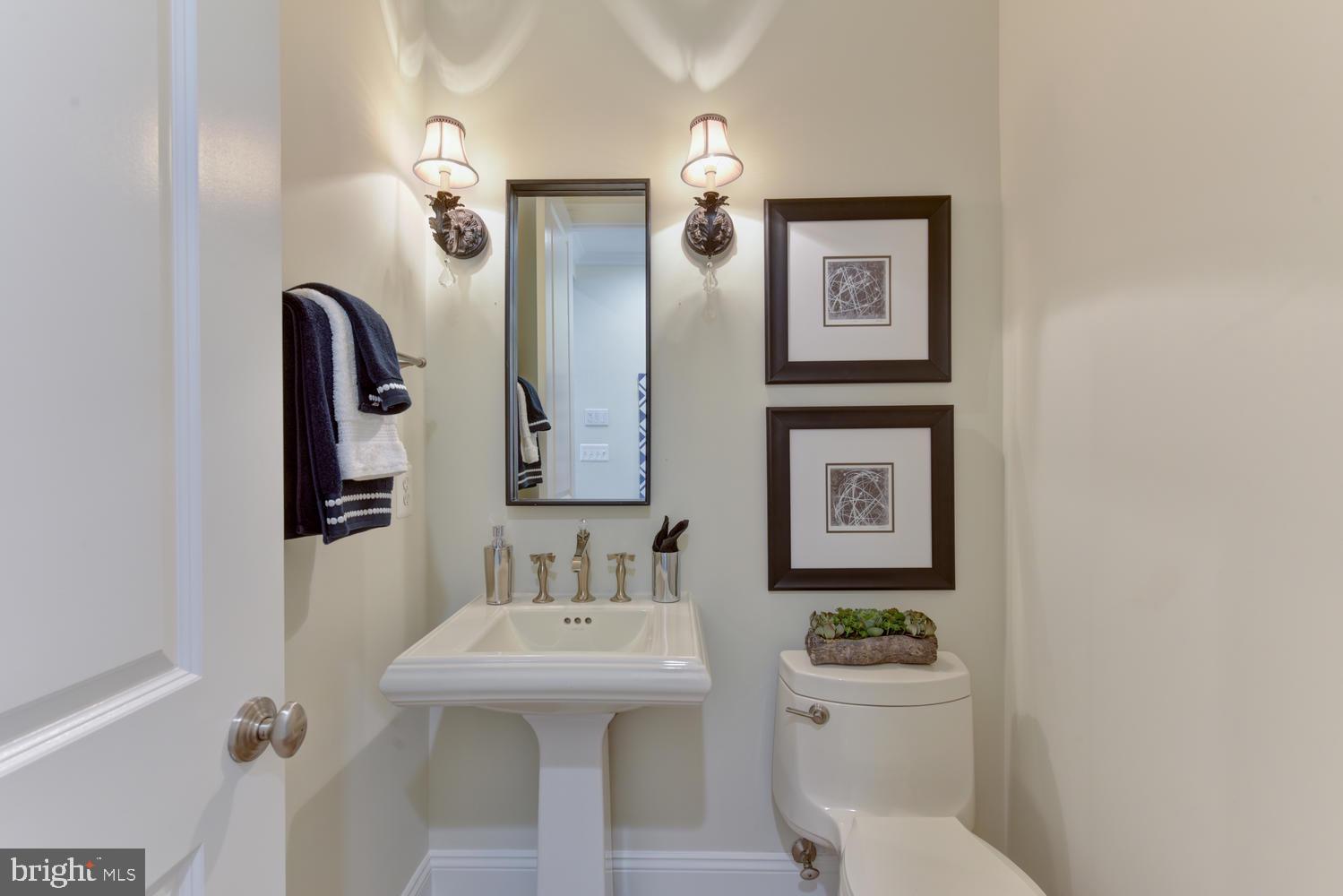 STOCKWELL MANOR - Residential