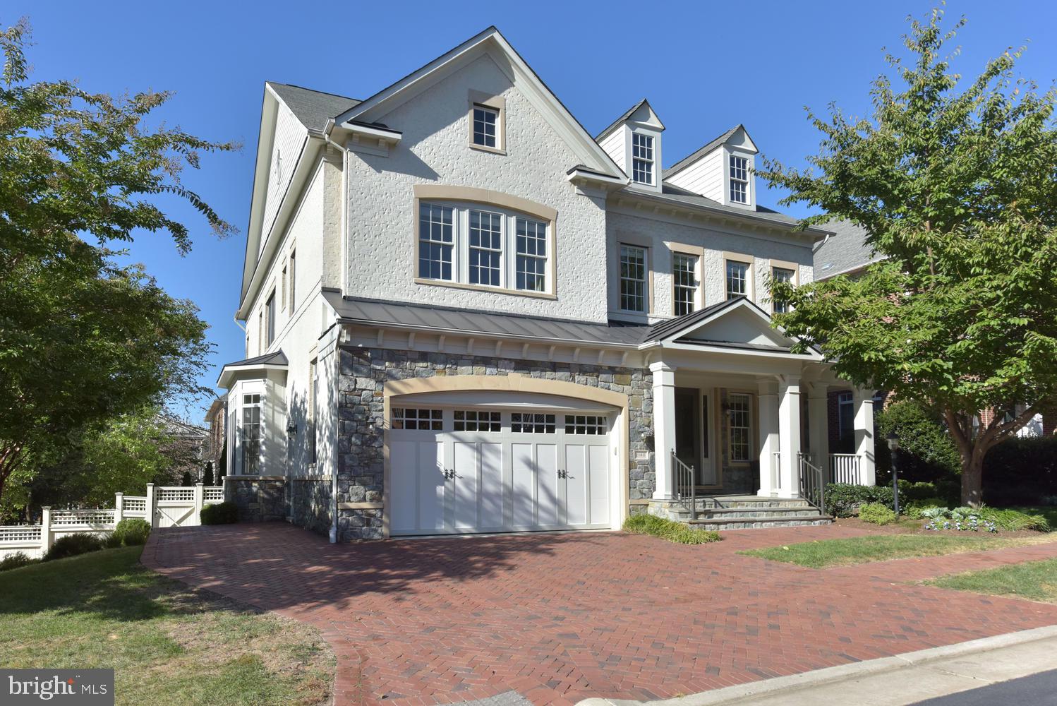 STOCKWELL MANOR - Residential