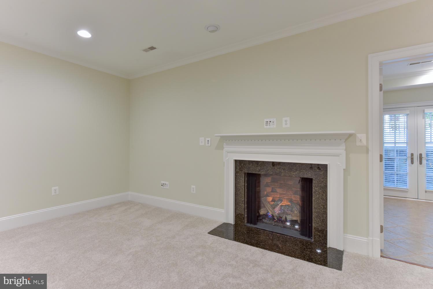 STOCKWELL MANOR - Residential