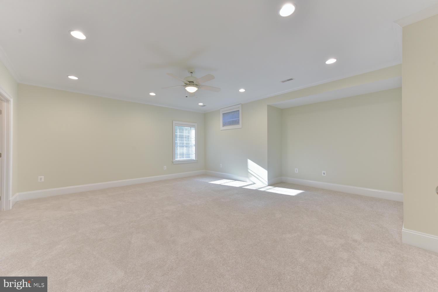 STOCKWELL MANOR - Residential