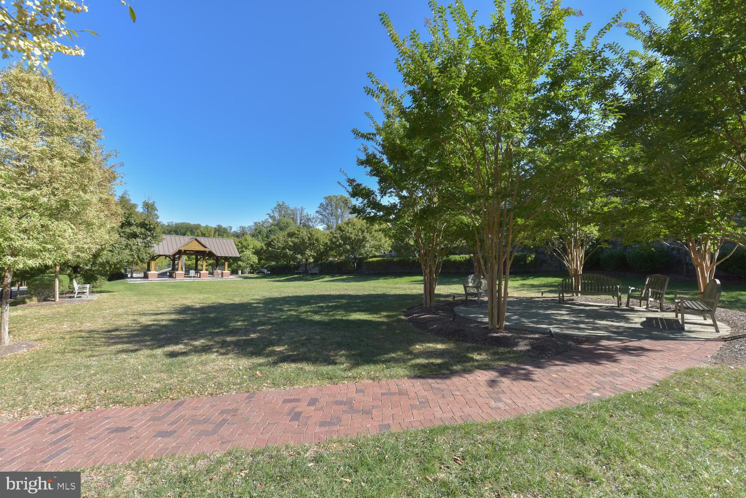 STOCKWELL MANOR - Residential