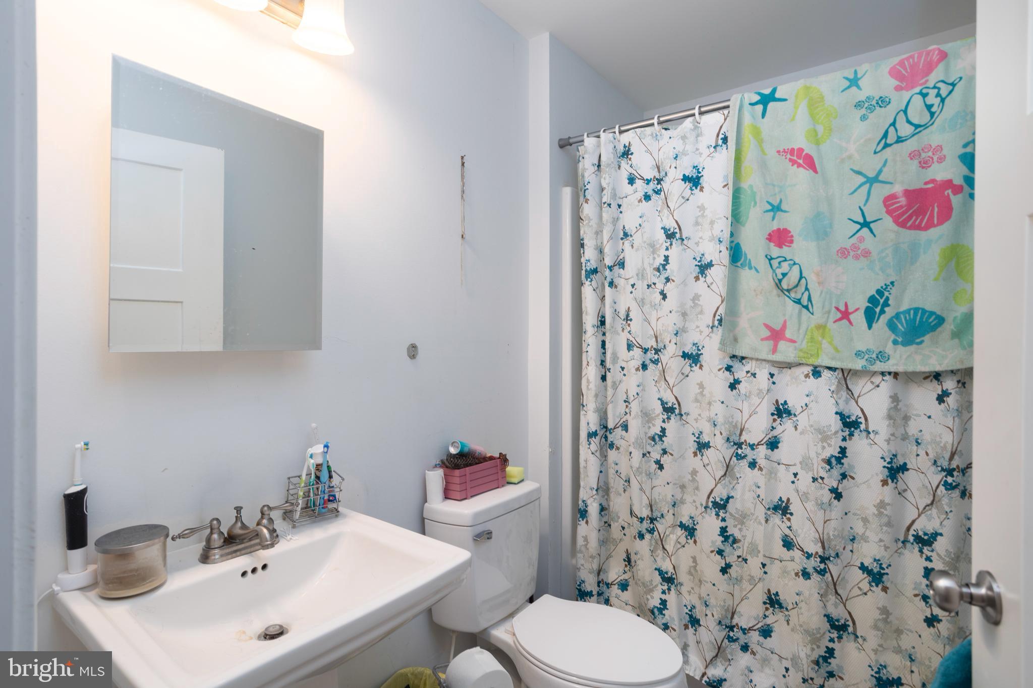 SECRETARY - Residential