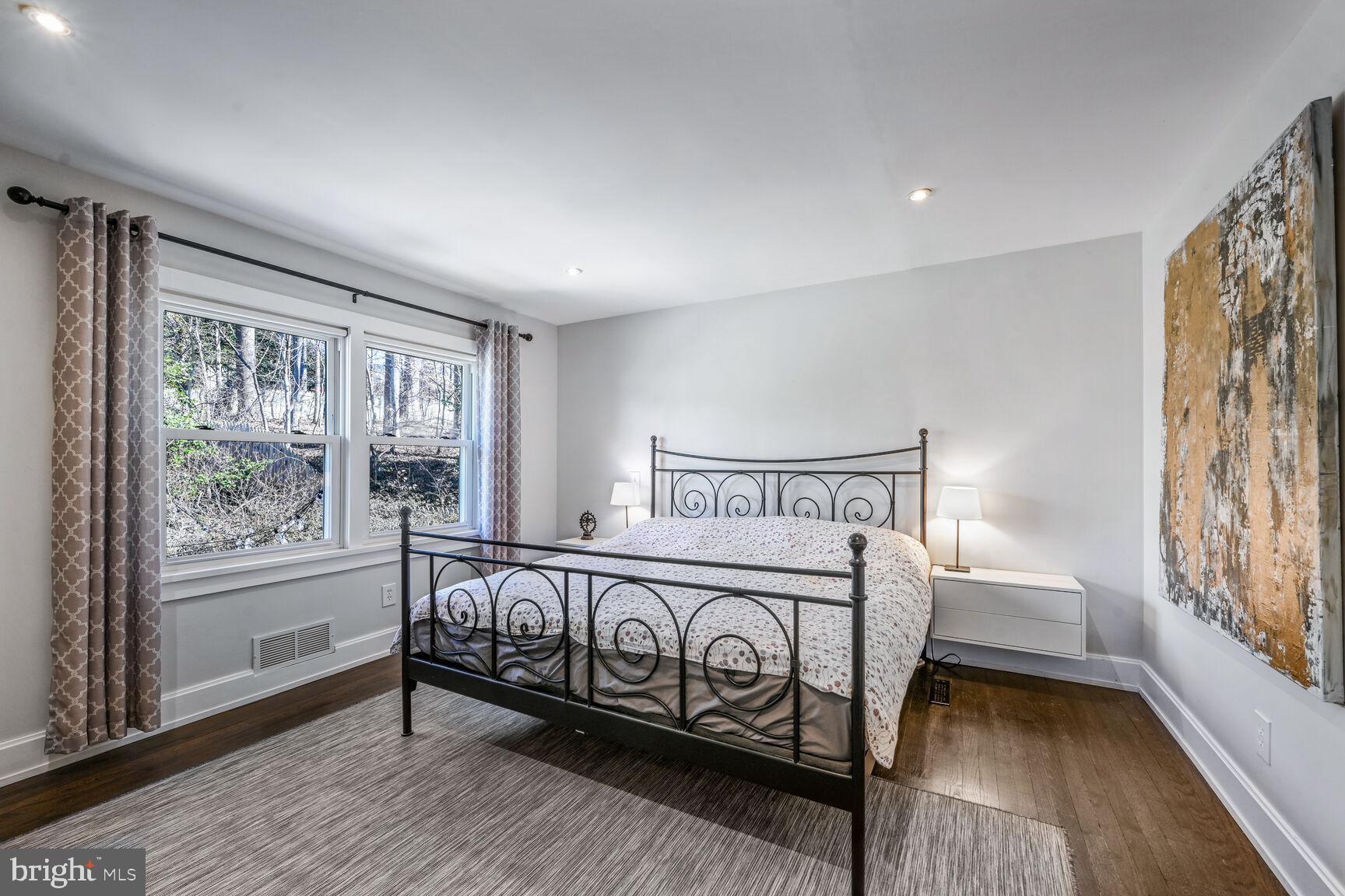 GLEN ECHO HEIGHTS - Residential