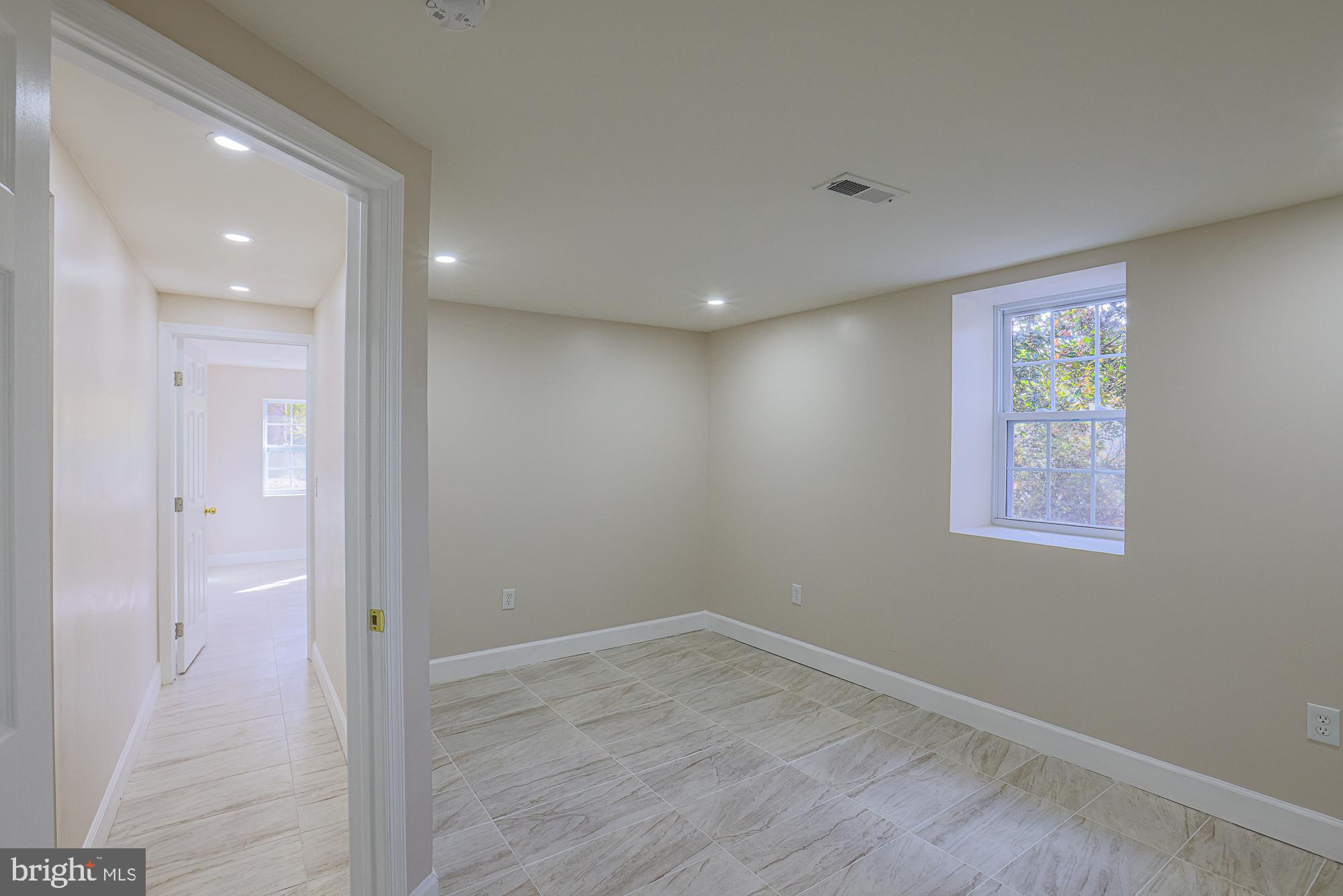 GWYNN OAK - Residential