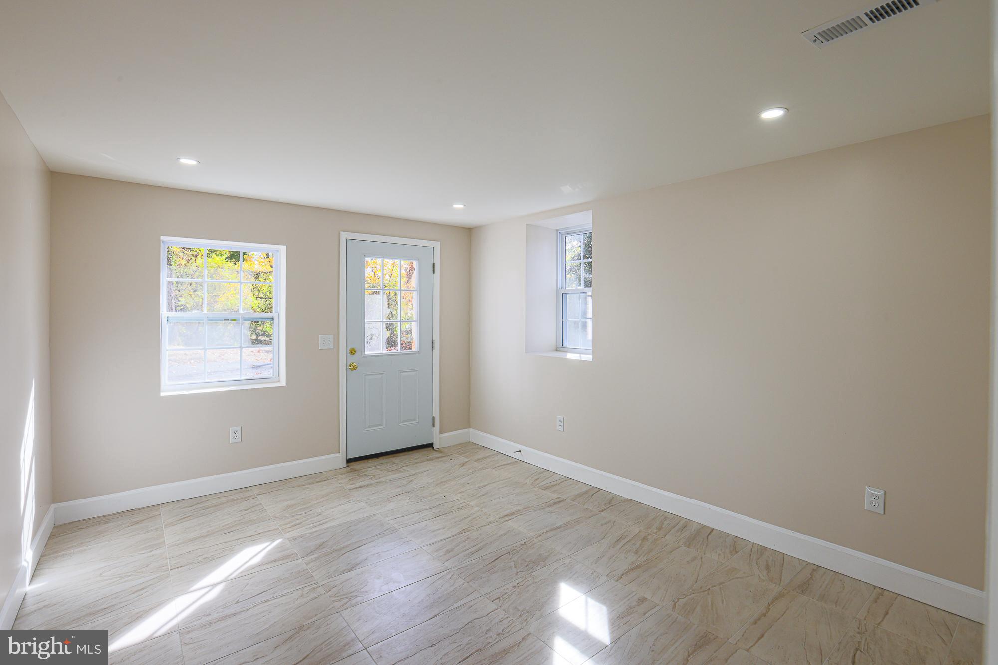 GWYNN OAK - Residential