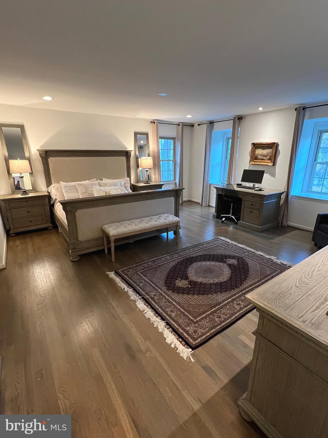 PINE KNOLLS - Residential Lease