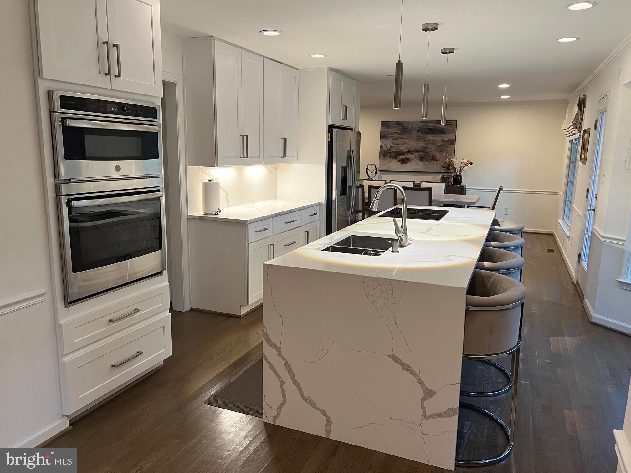 PINE KNOLLS - Residential Lease