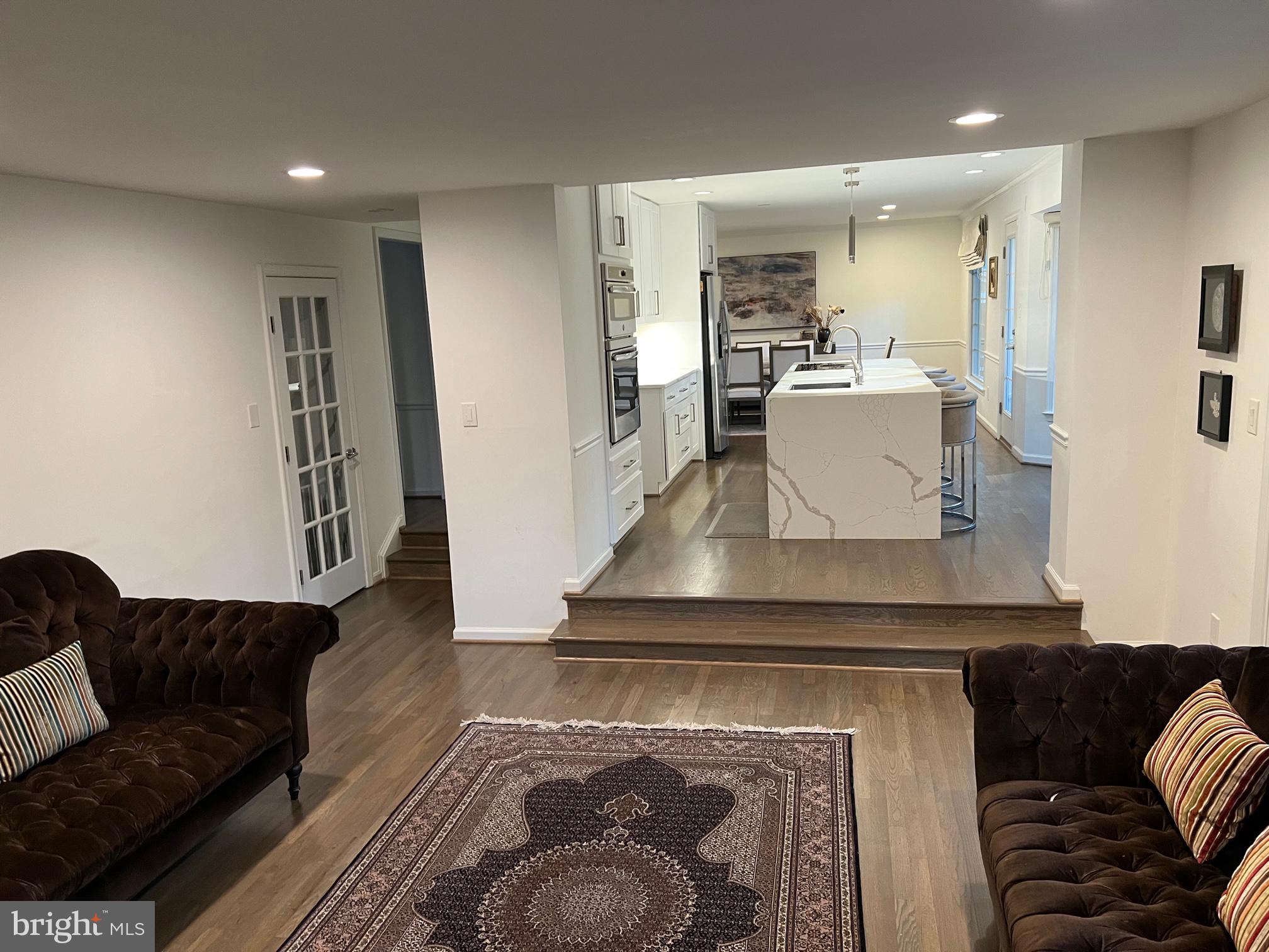 PINE KNOLLS - Residential Lease