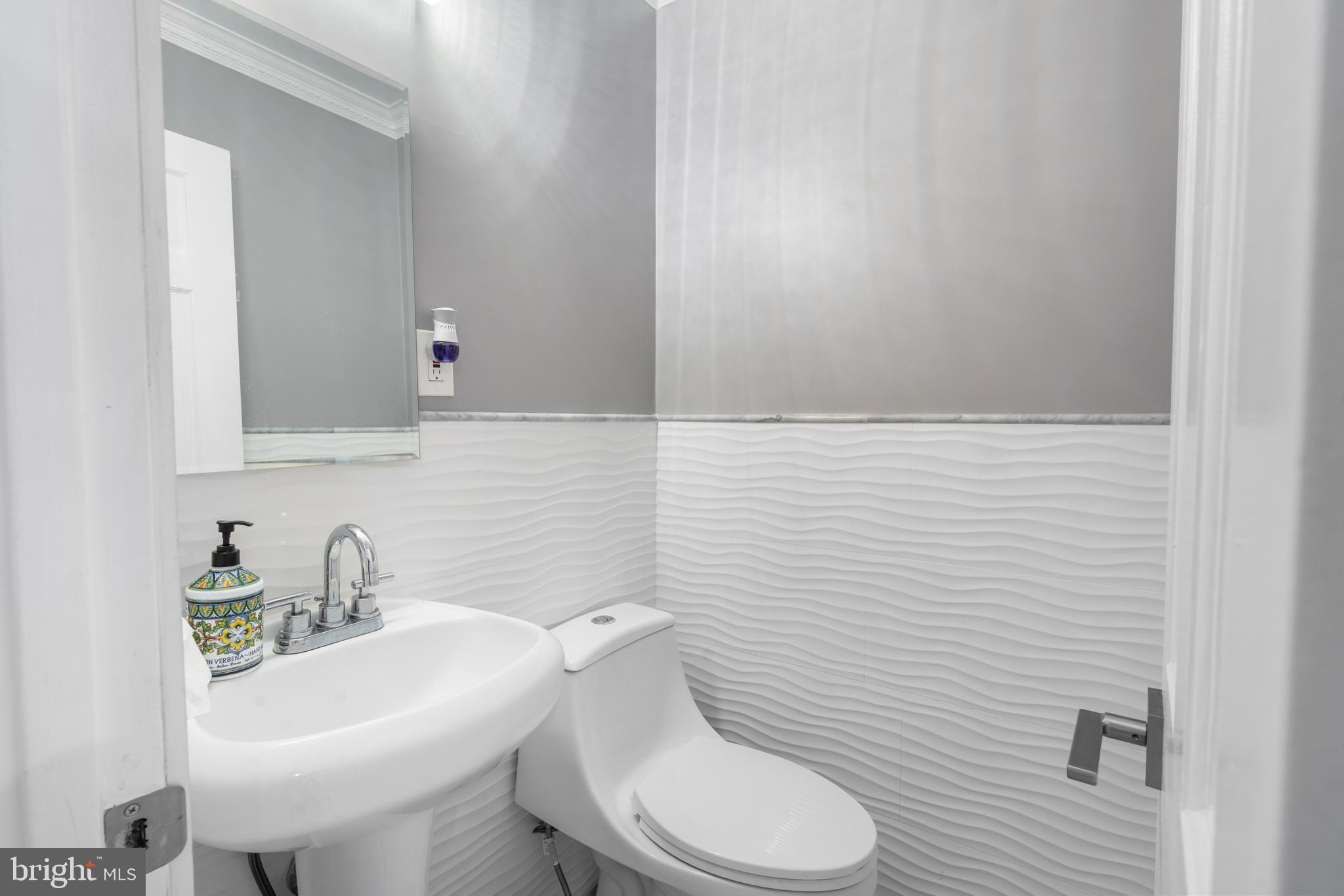 TWIN SPRINGS ESTATES - Residential