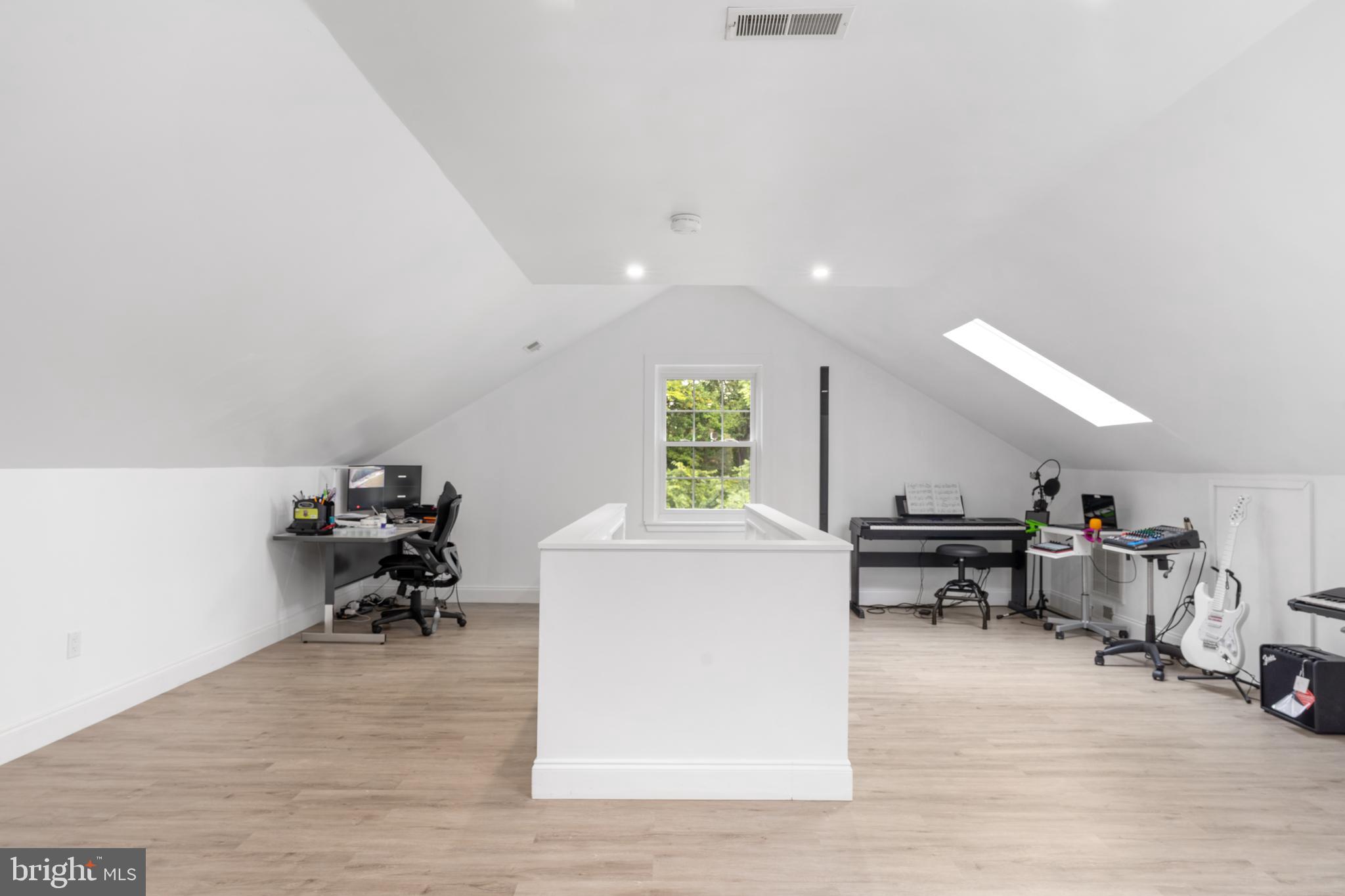 TWIN SPRINGS ESTATES - Residential