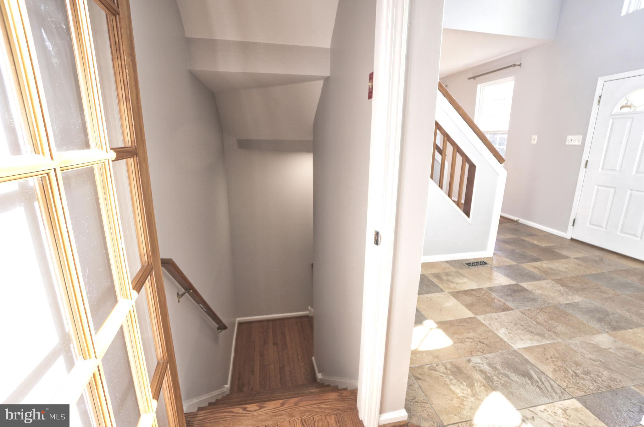 NORTH POINTE - Residential