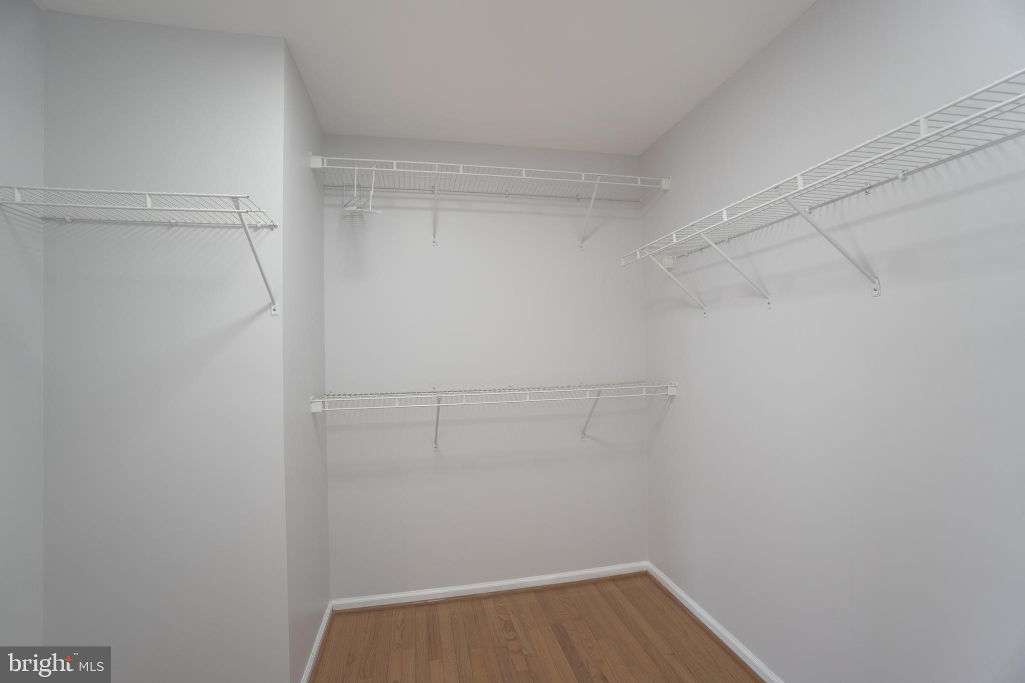 NORTH POINTE - Residential